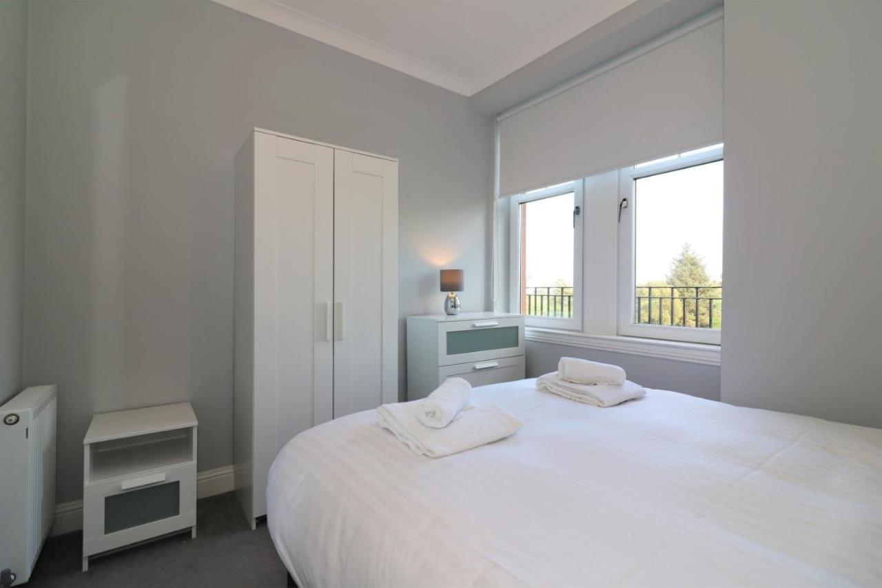Signature - Greenlees Clubhouse Glasgow Extérieur photo